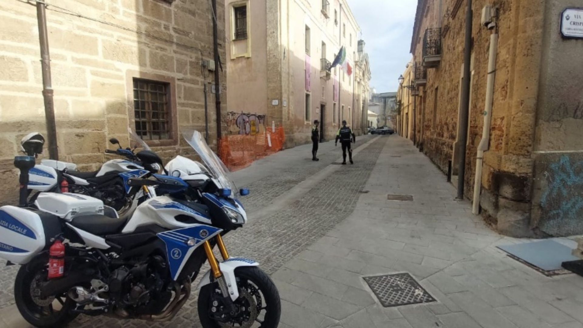 Paura ad Oristano: allarme bomba al Consorzio Uno, evacuata l’area