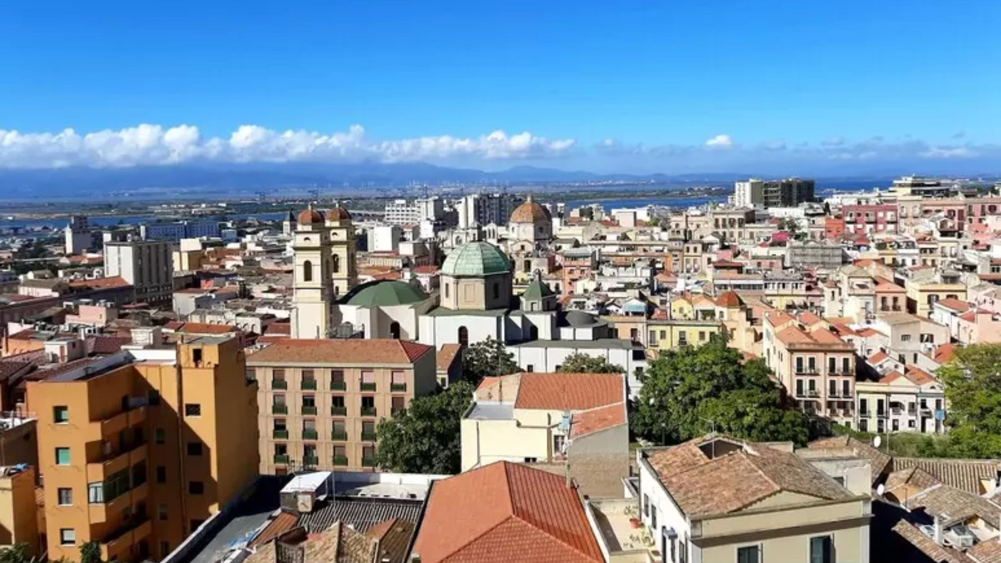 Cagliari, schizza il costo degli affitti: crescita tra 6% e 7%