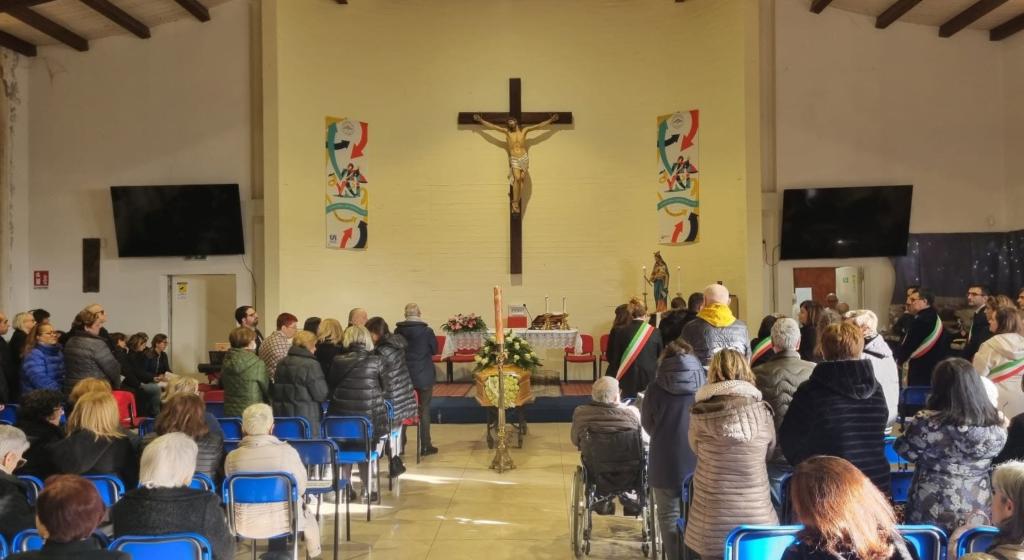 Elmas in lacrime, commosso addio a Francesca Deidda