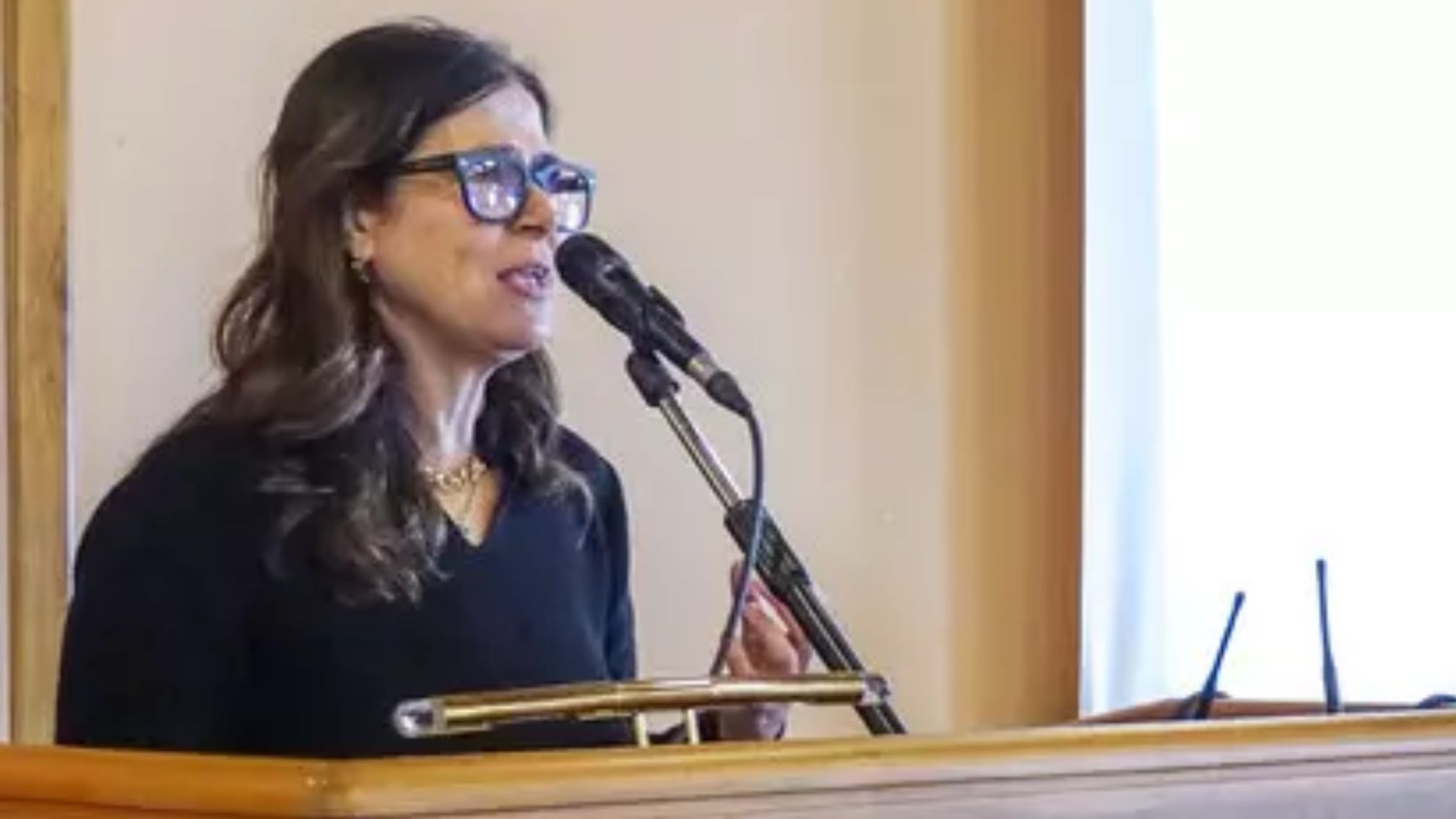 Lavoro, Todde: “L’Isola riparte se riparte il centro Sardegna”