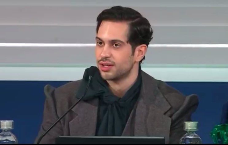 Sanremo, Mahmood emozionato: “Felice di essere qui con Geppi, la amo”