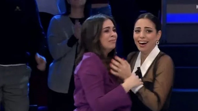 Nuraminis celebra le sorelle Medda ad Affari Tuoi: “Tifavano tutti per voi”